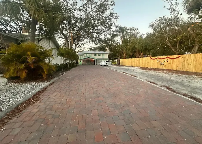 Cozy Stay Near Lecom Park Bradenton And Sarasota