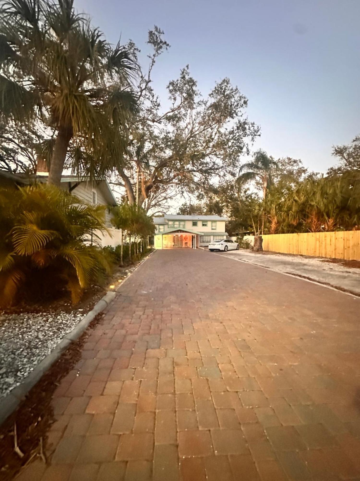 Apartment Cozy Near Lecom Park And Sarasota *